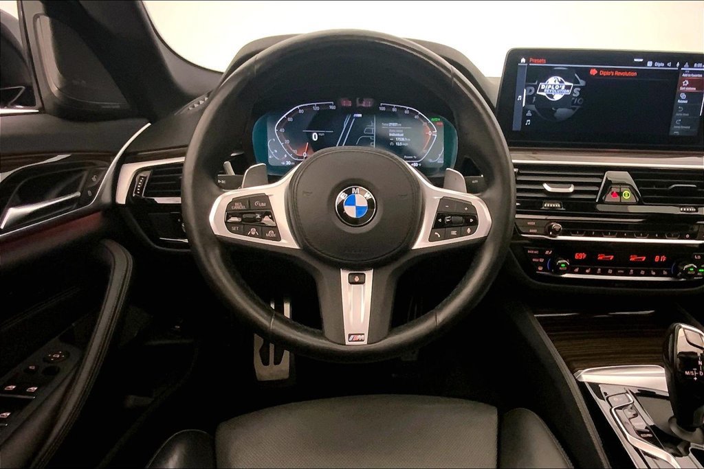 Certified 2023 BMW 540i xDrive w/ Executive Package AWD/4WD image 4