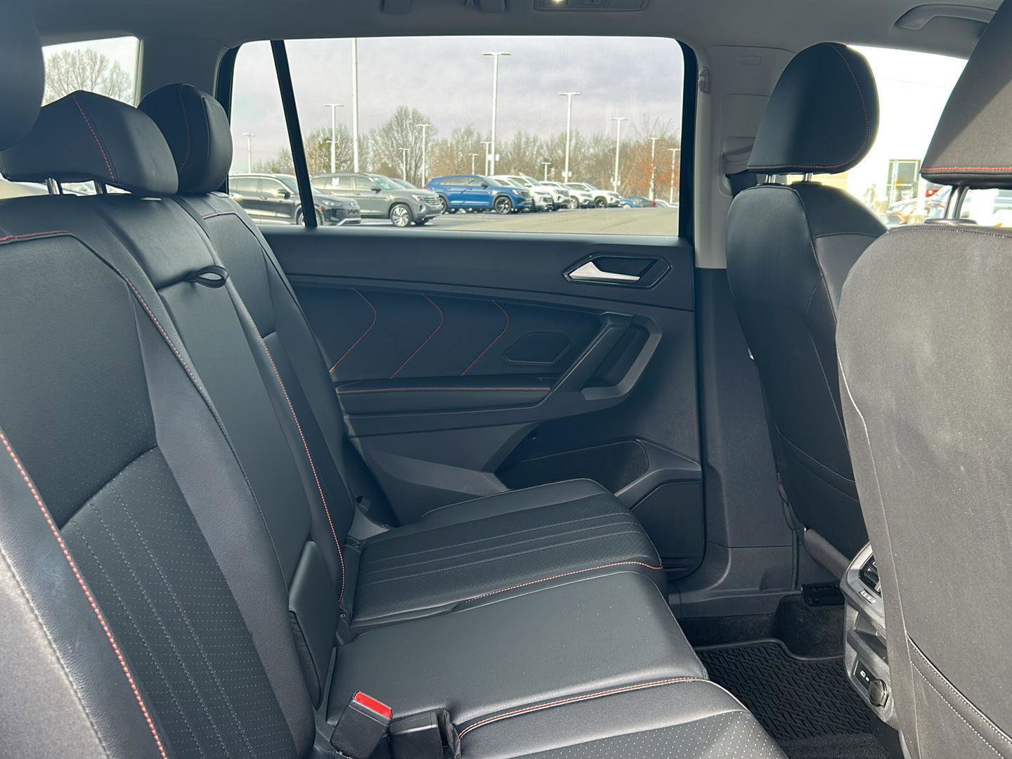 Used 2024 Volkswagen Tiguan Wolfsburg Edition image 20