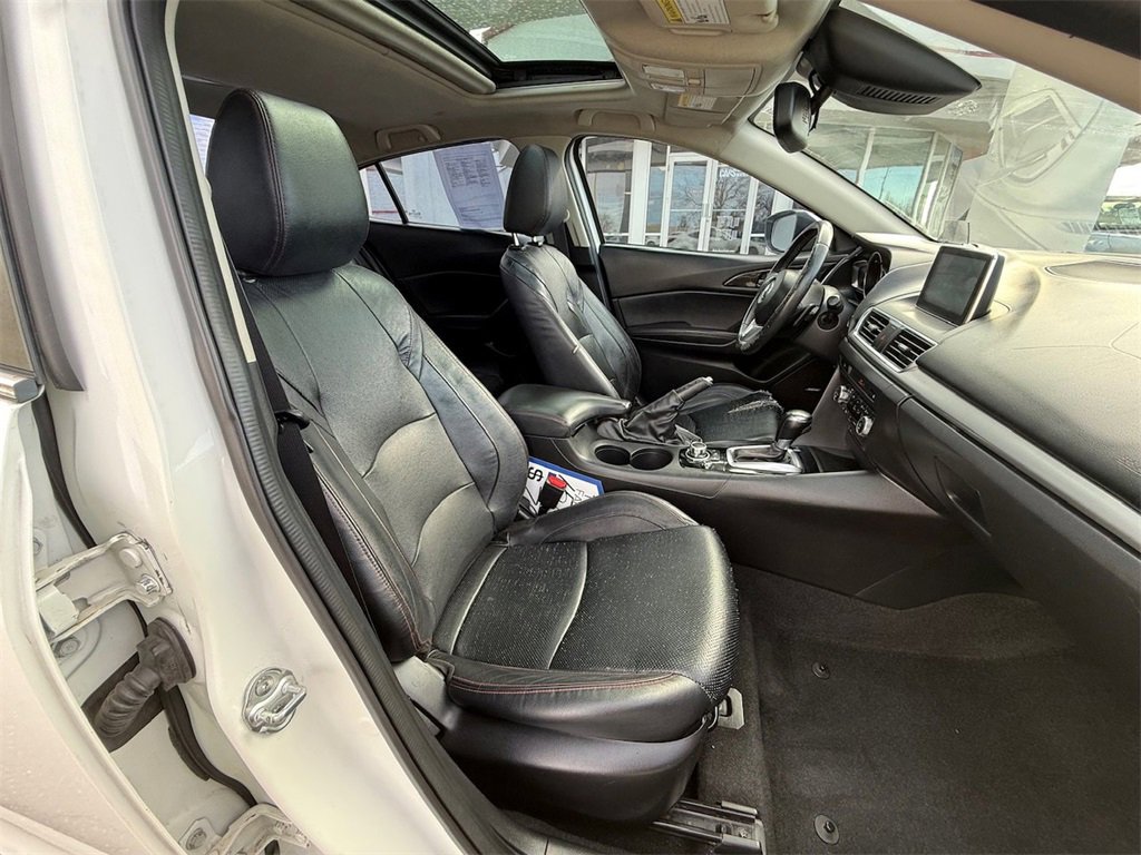 Used 2015 MAZDA MAZDA3 s Grand Touring image 46