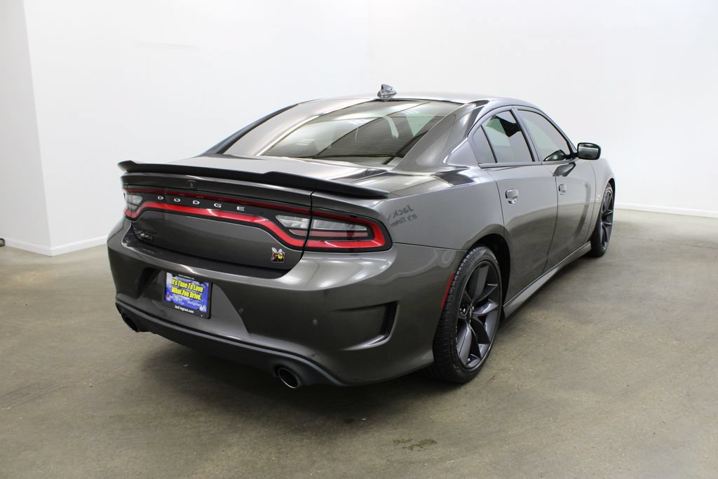 Used 2019 Dodge Charger Scat Pack RWD image 5