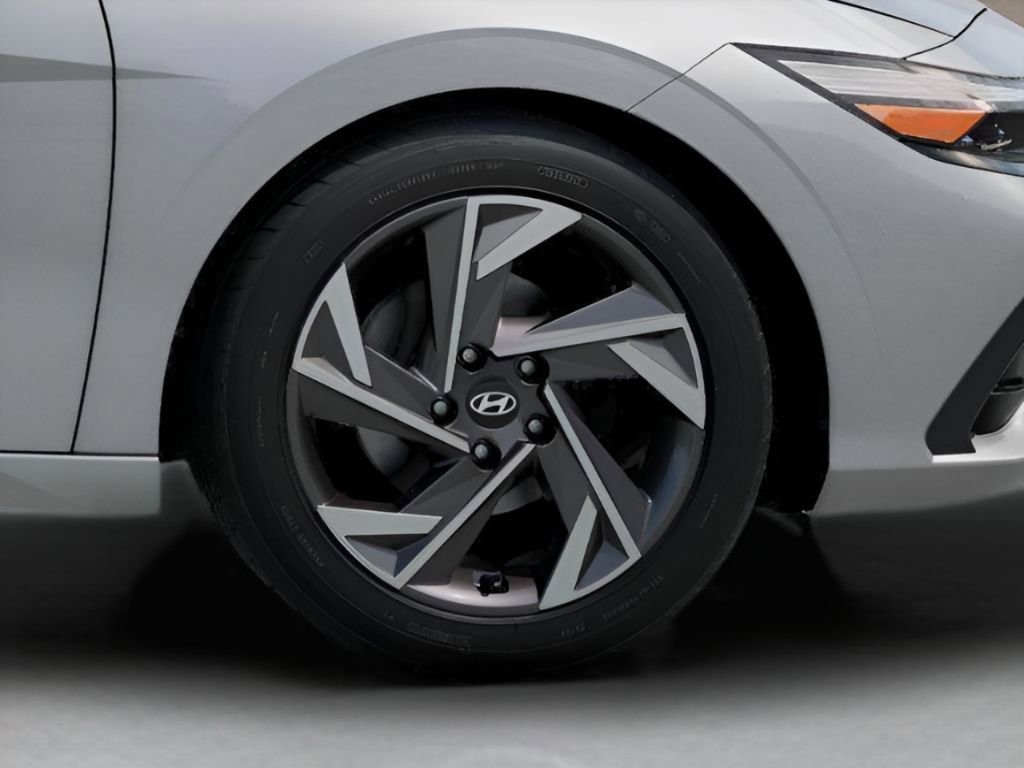 New 2026 Hyundai Elantra Limited image 8
