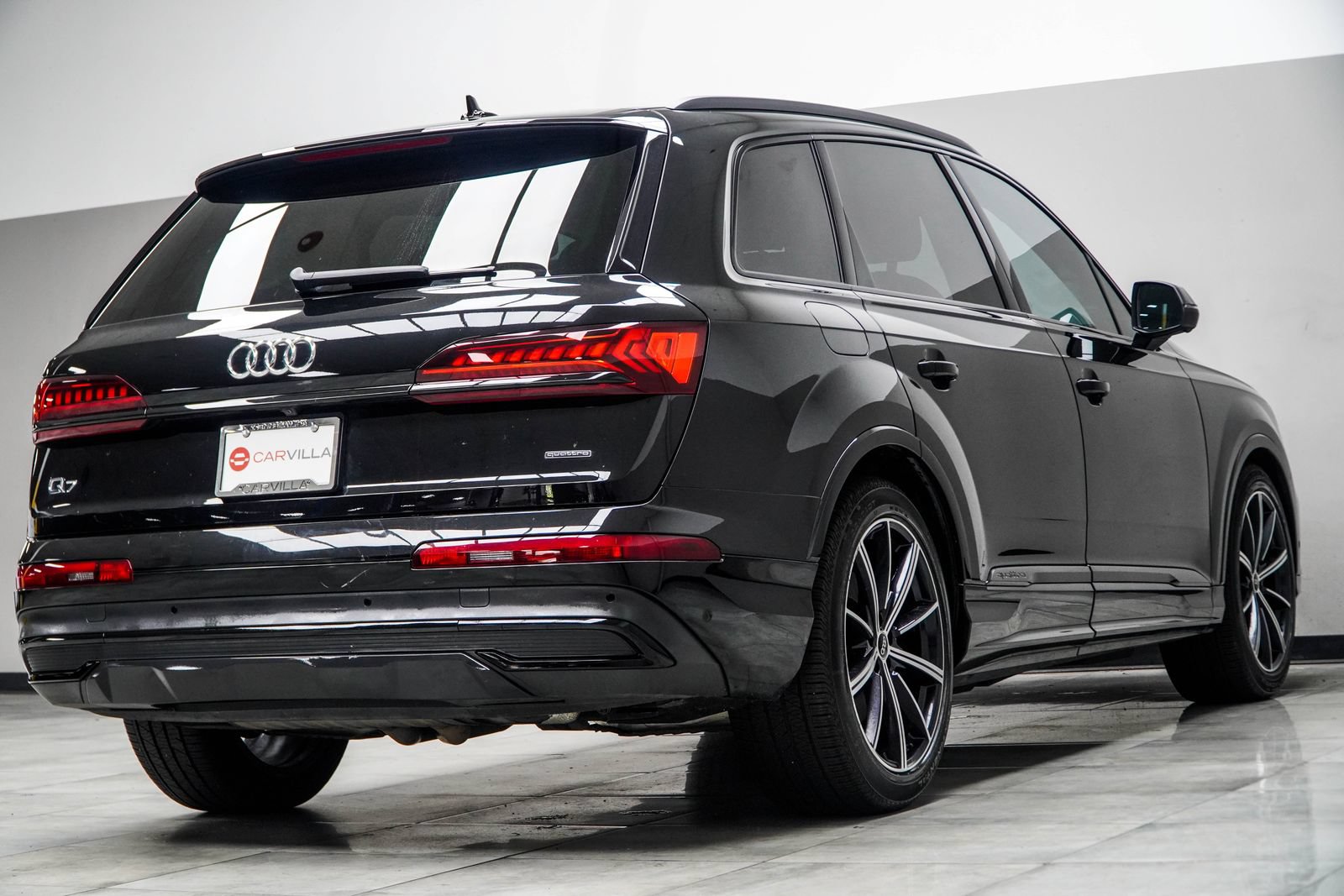 Used 2024 Audi Q7 3.0T Prestige AWD/4WD image 16
