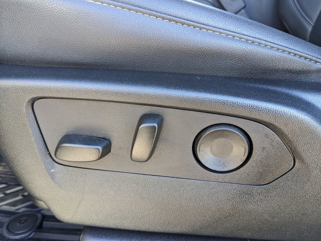 Used 2024 Chevrolet Silverado 2500 LTZ w/ LTZ Plus Package image 55