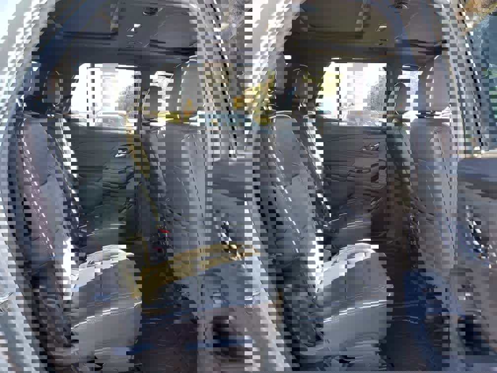 Used 2023 Chevrolet Traverse Premier w/ LPO, Floor Liner Package image 23