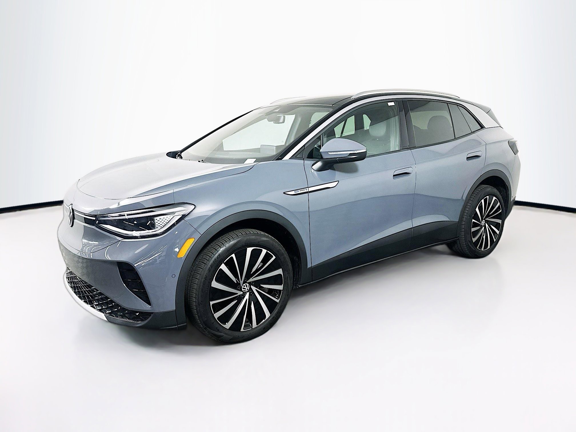 Used 2023 Volkswagen ID.4 Pro S Plus AWD/4WD image 3
