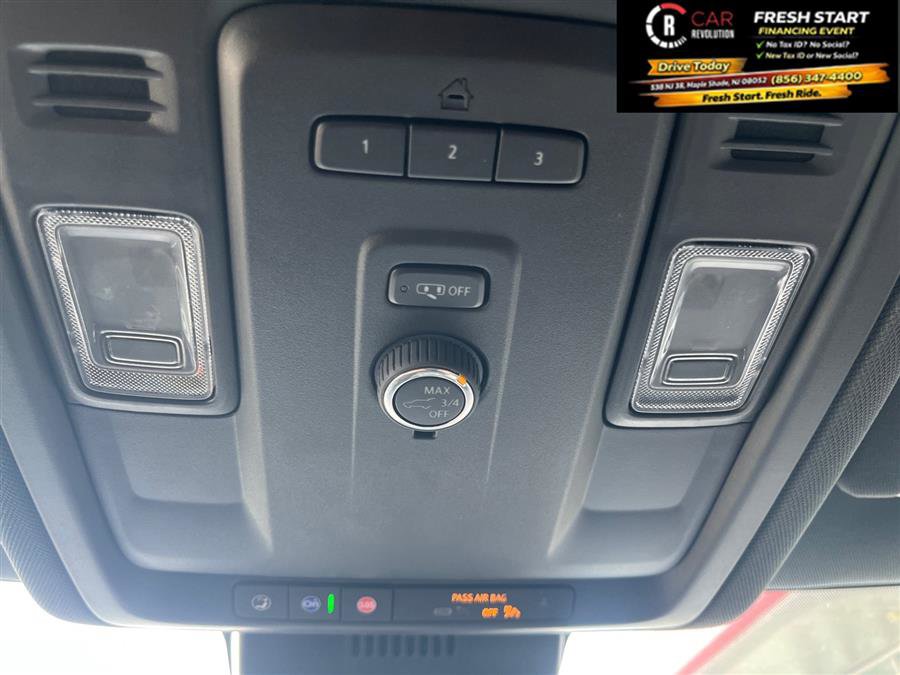 Used 2024 Chevrolet Tahoe LT image 18