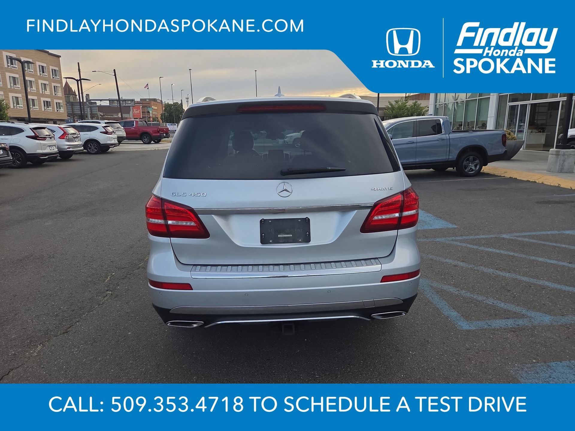 Used 2017 Mercedes-Benz GLS 450 4MATIC image 4