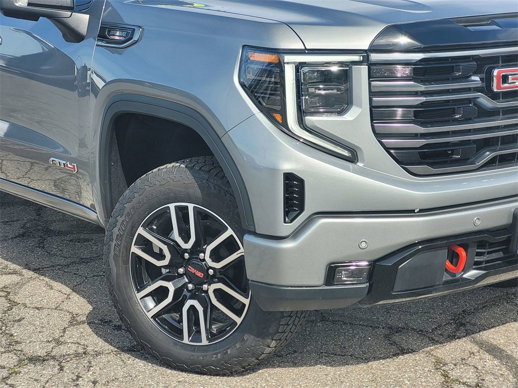 New 2026 GMC Sierra 1500 AT4 w/ Technology Package image 6