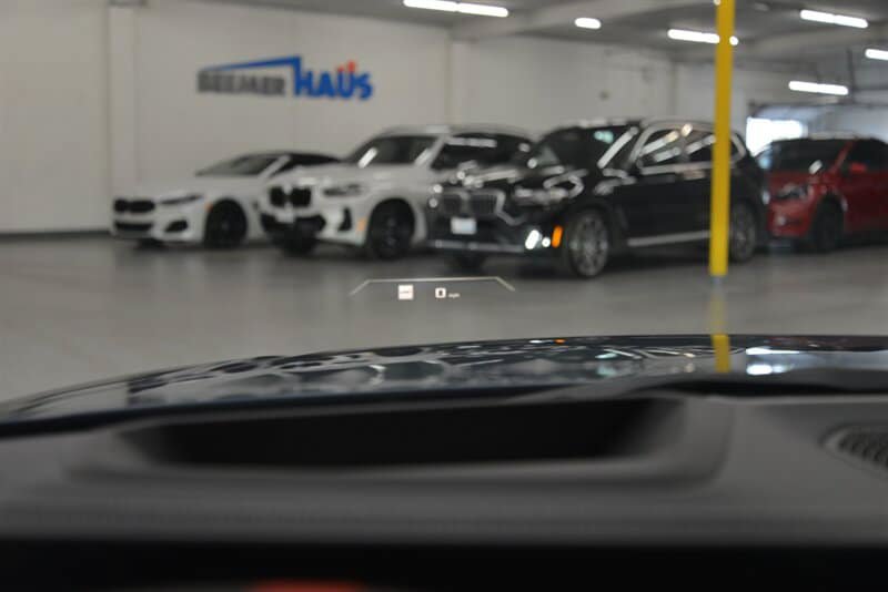 Used 2025 BMW M440i Convertible RWD image 30