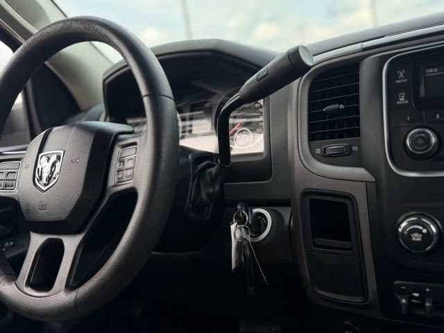 Used 2017 RAM 2500 Tradesman w/ Chrome Appearance Group AWD/4WD image 9