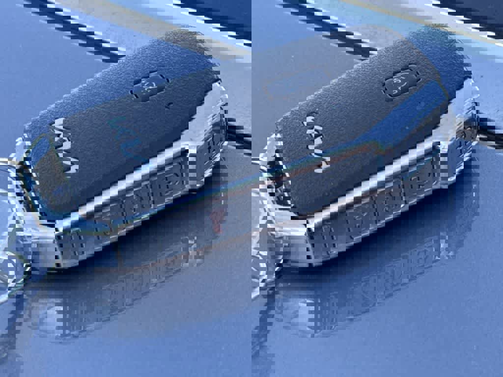 Used 2022 Kia K5 LXS image 23