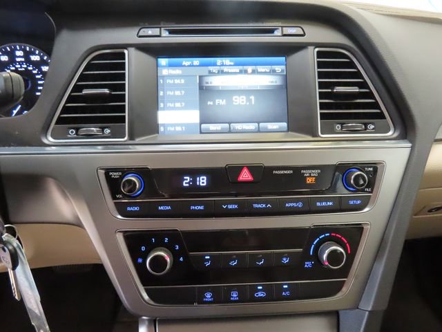 Used 2016 Hyundai Sonata SE image 21