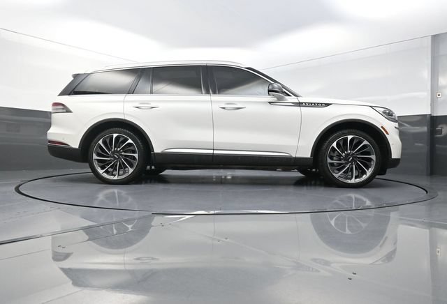 Used 2020 Lincoln Aviator Reserve w/ Equipment Group 202A AWD/4WD image 38