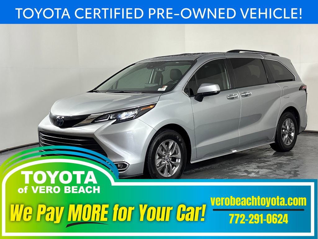 Certified 2024 Toyota Sienna XLE image 1