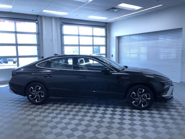 Used 2025 Hyundai Sonata SEL FWD image 33