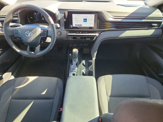 Used 2025 Toyota Camry LE w/ Convenience Package FWD image 12