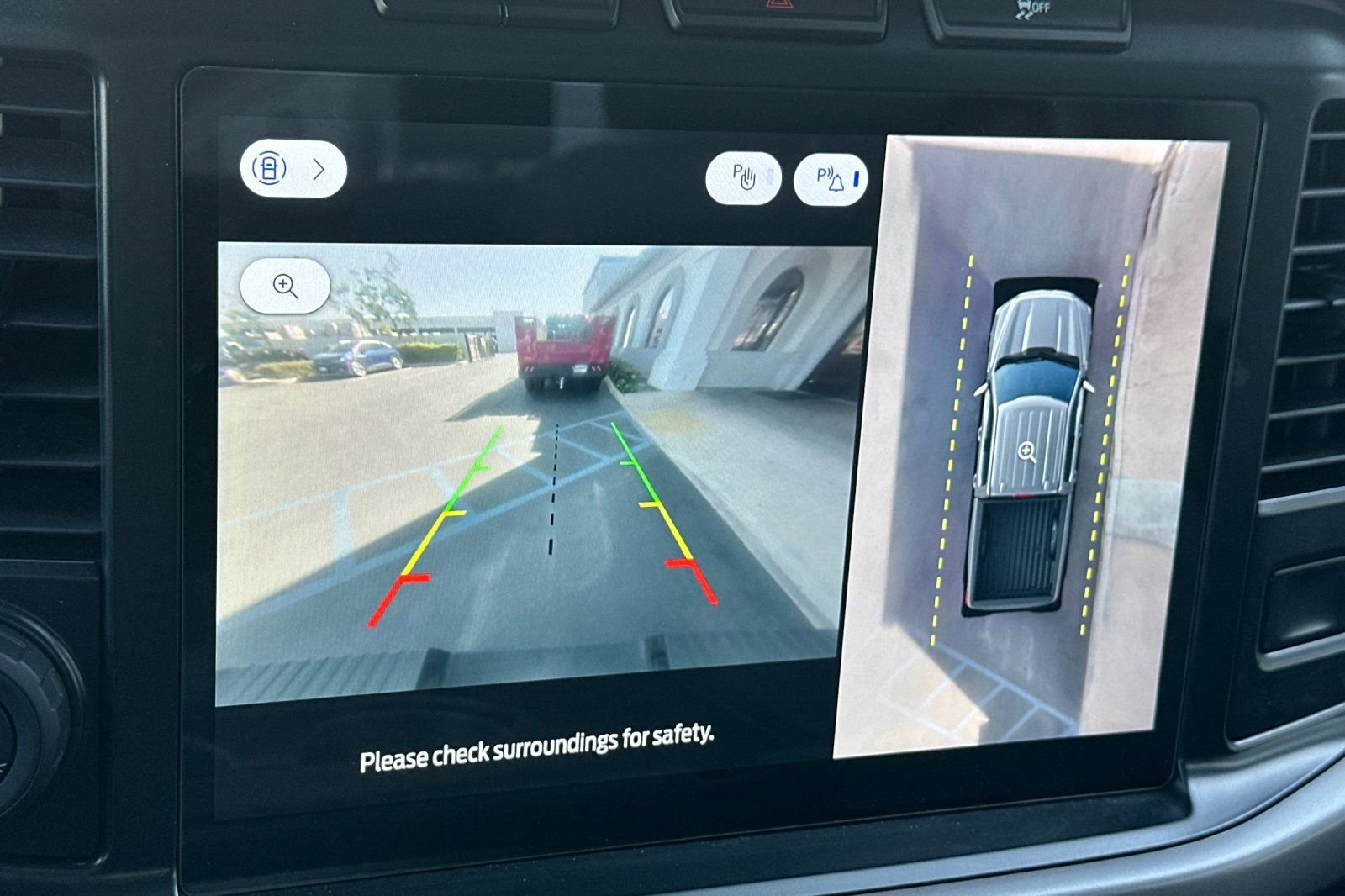 Used 2024 Ford F150 XLT image 19