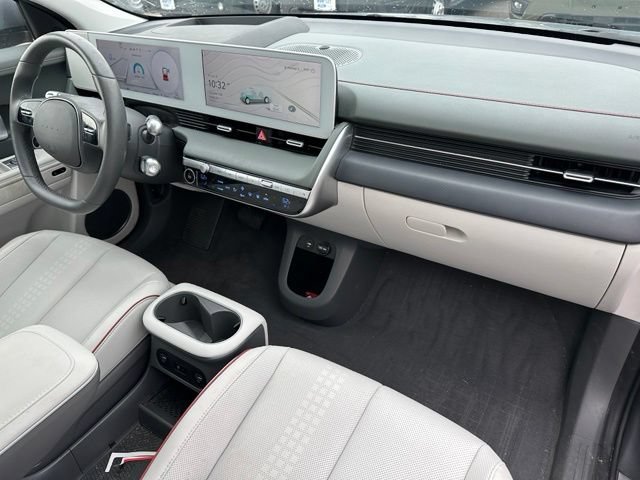 Used 2024 Hyundai Ioniq 5 Limited AWD/4WD image 9
