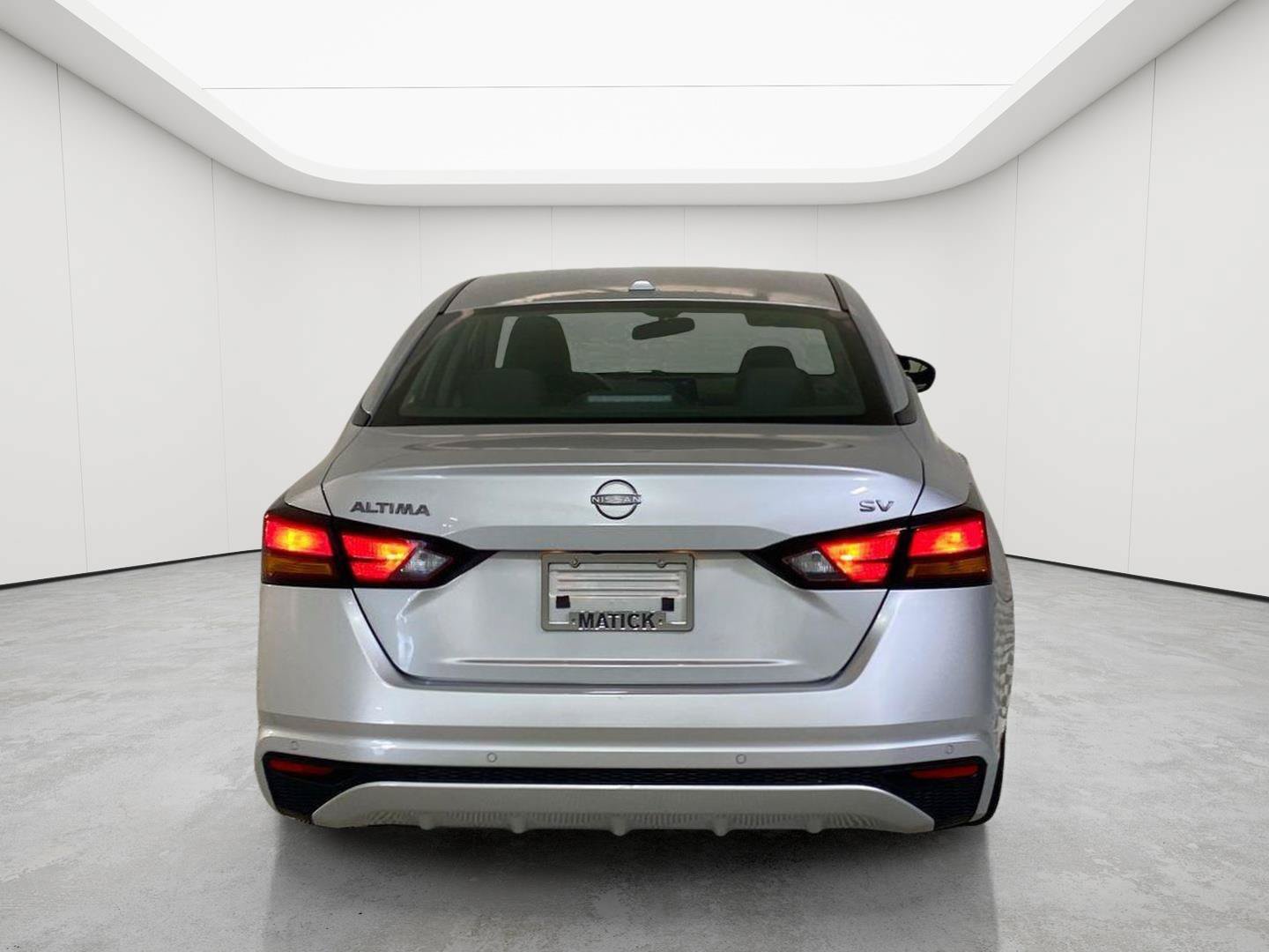 Used 2024 Nissan Altima 2.5 SV FWD image 4