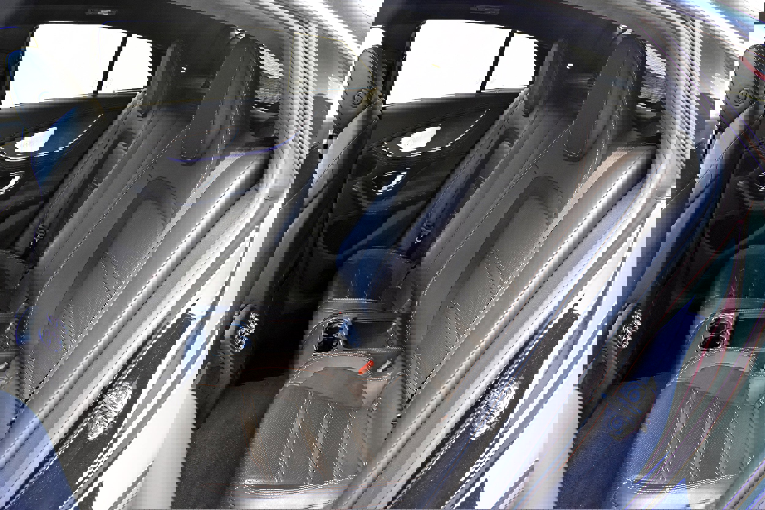 Used 2022 Mercedes-Benz AMG GT 43 image 29