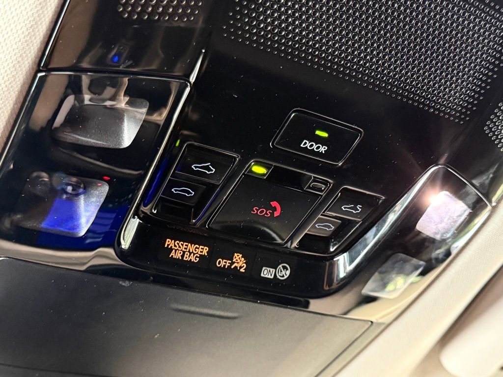 Used 2025 Lexus NX 250 FWD w/ Accessory Package (Z1) image 29