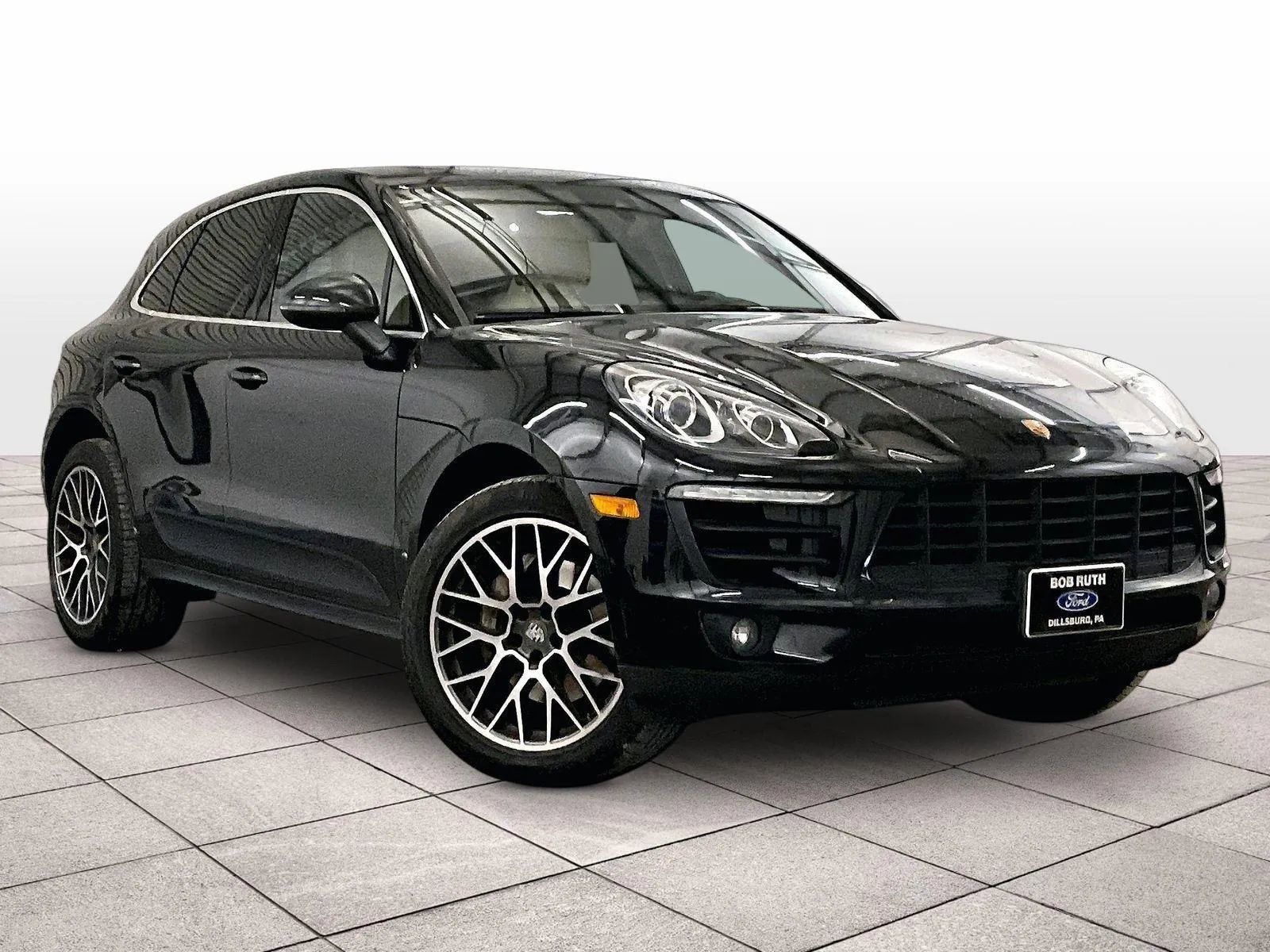 Used 2017 Porsche Macan S image 3