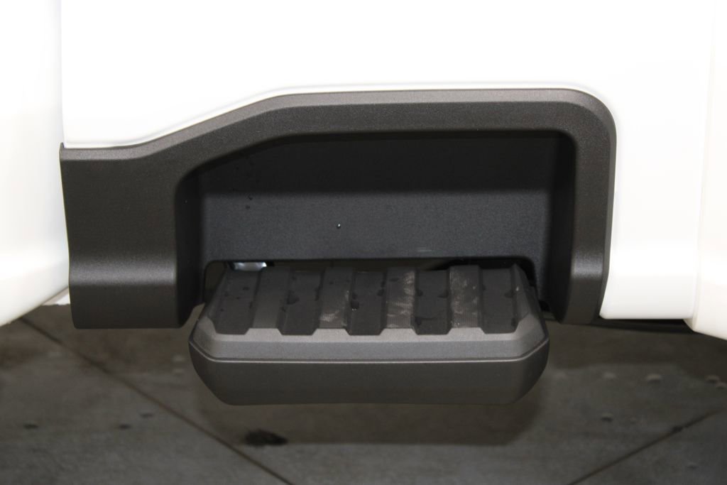 New 2026 Ford F350 Platinum image 26