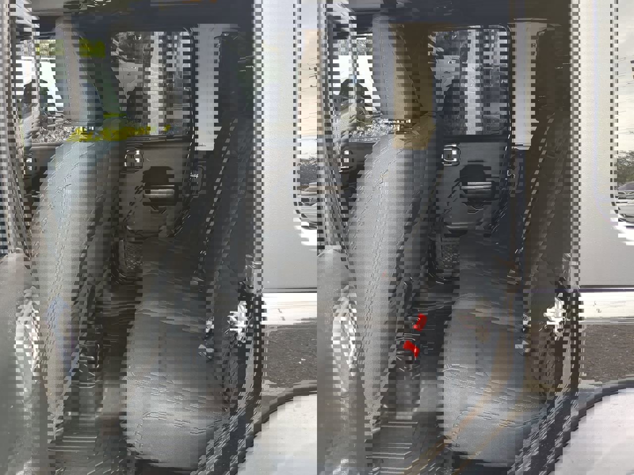 Used 2020 Jeep Wrangler Unlimited Sport S image 14