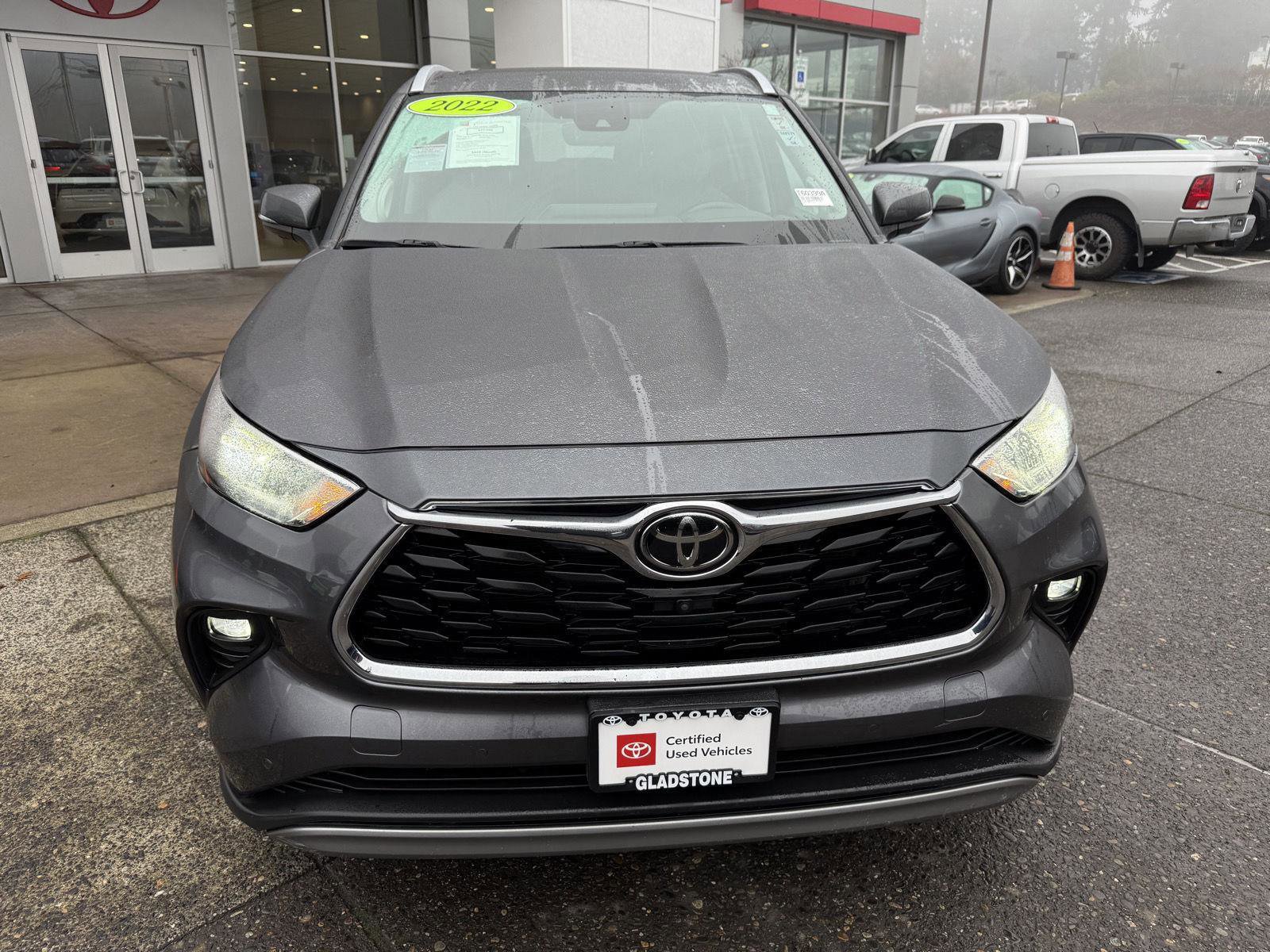 Used 2022 Toyota Highlander Platinum image 9