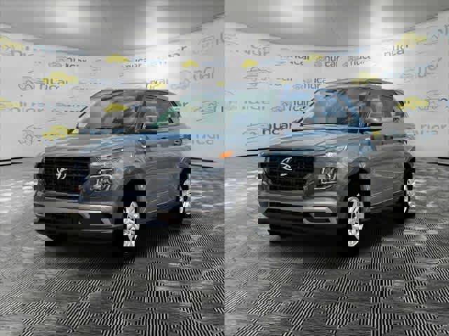 New 2025 Hyundai Venue SE image 30
