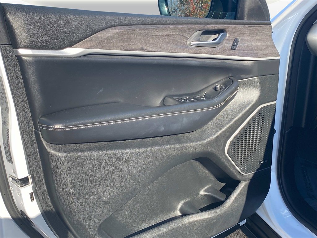 Used 2021 Jeep Grand Cherokee L Limited image 22