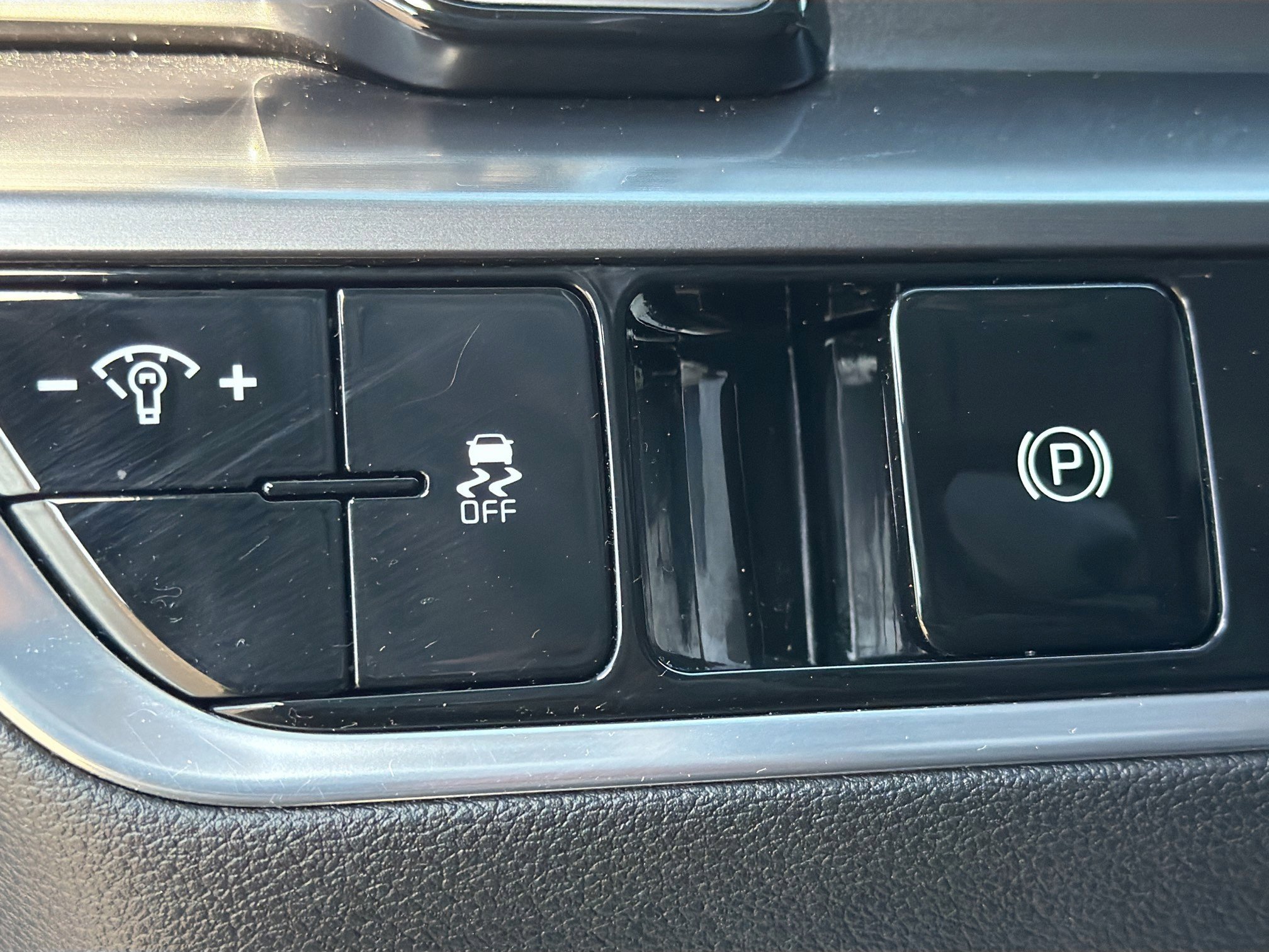 Used 2024 Kia Sportage EX image 33