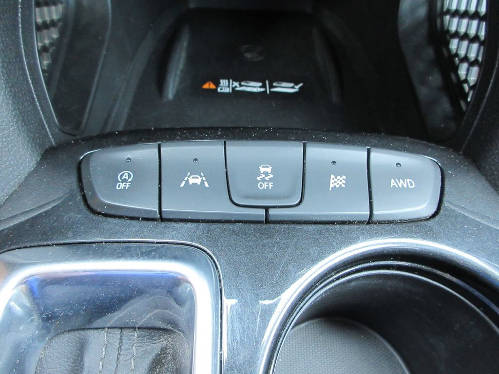 Certified 2021 Chevrolet TrailBlazer ACTIV w/ Sun and Liftgate Package AWD/4WD image 31