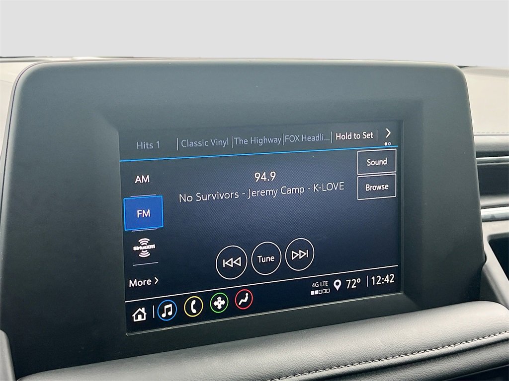 Used 2024 Chevrolet Suburban LS image 14