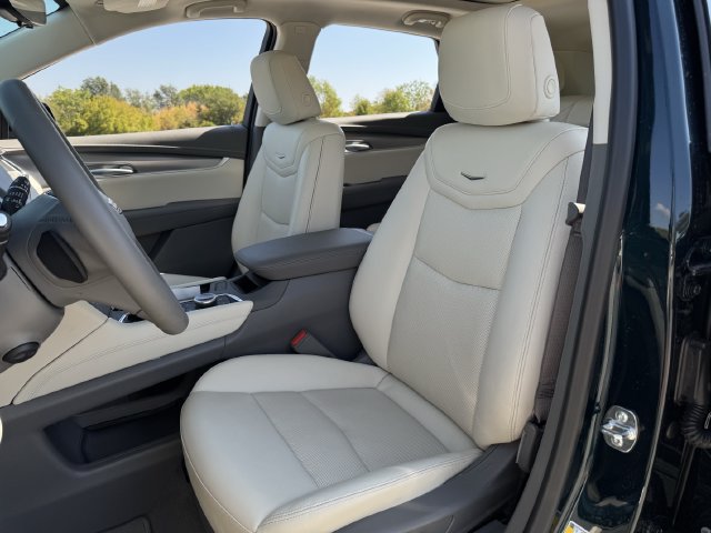 New 2026 Cadillac XT5 Premium Luxury FWD image 22