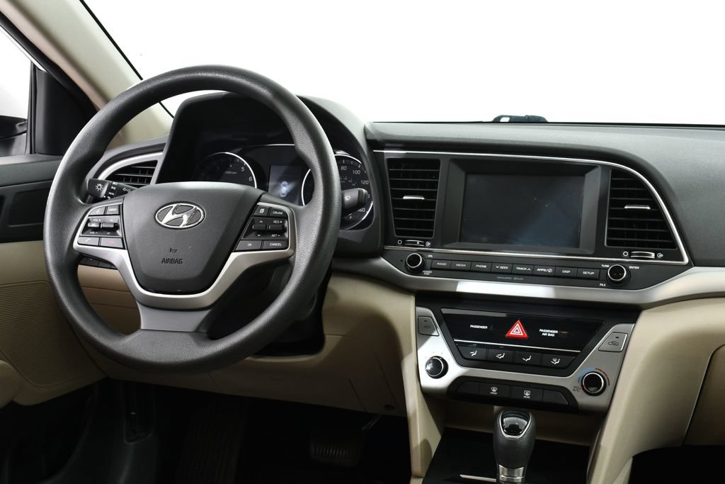 Used 2018 Hyundai Elantra SEL w/ Cargo Package FWD image 8