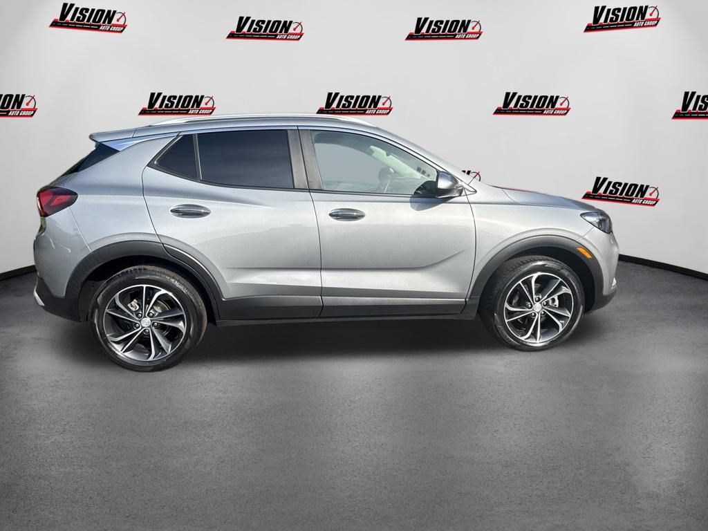 Used 2023 Buick Encore GX Select FWD image 4