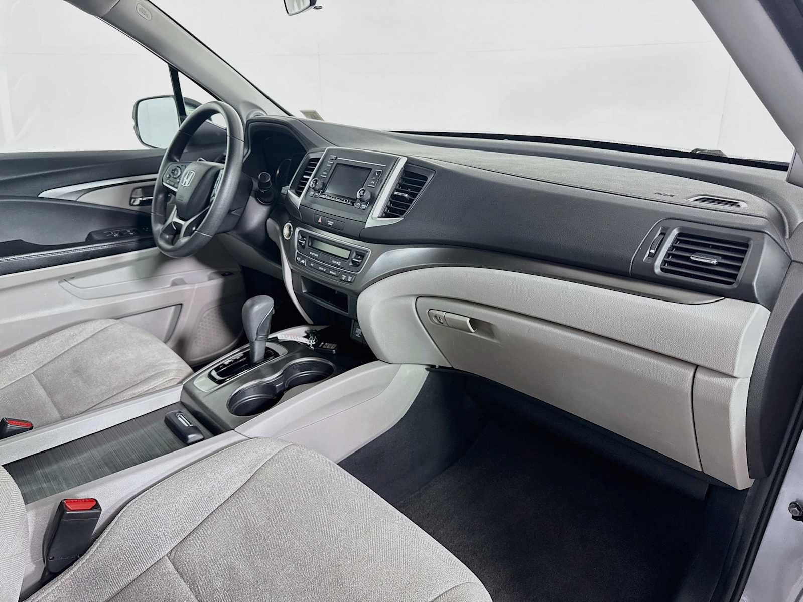 Used 2019 Honda Pilot LX image 26