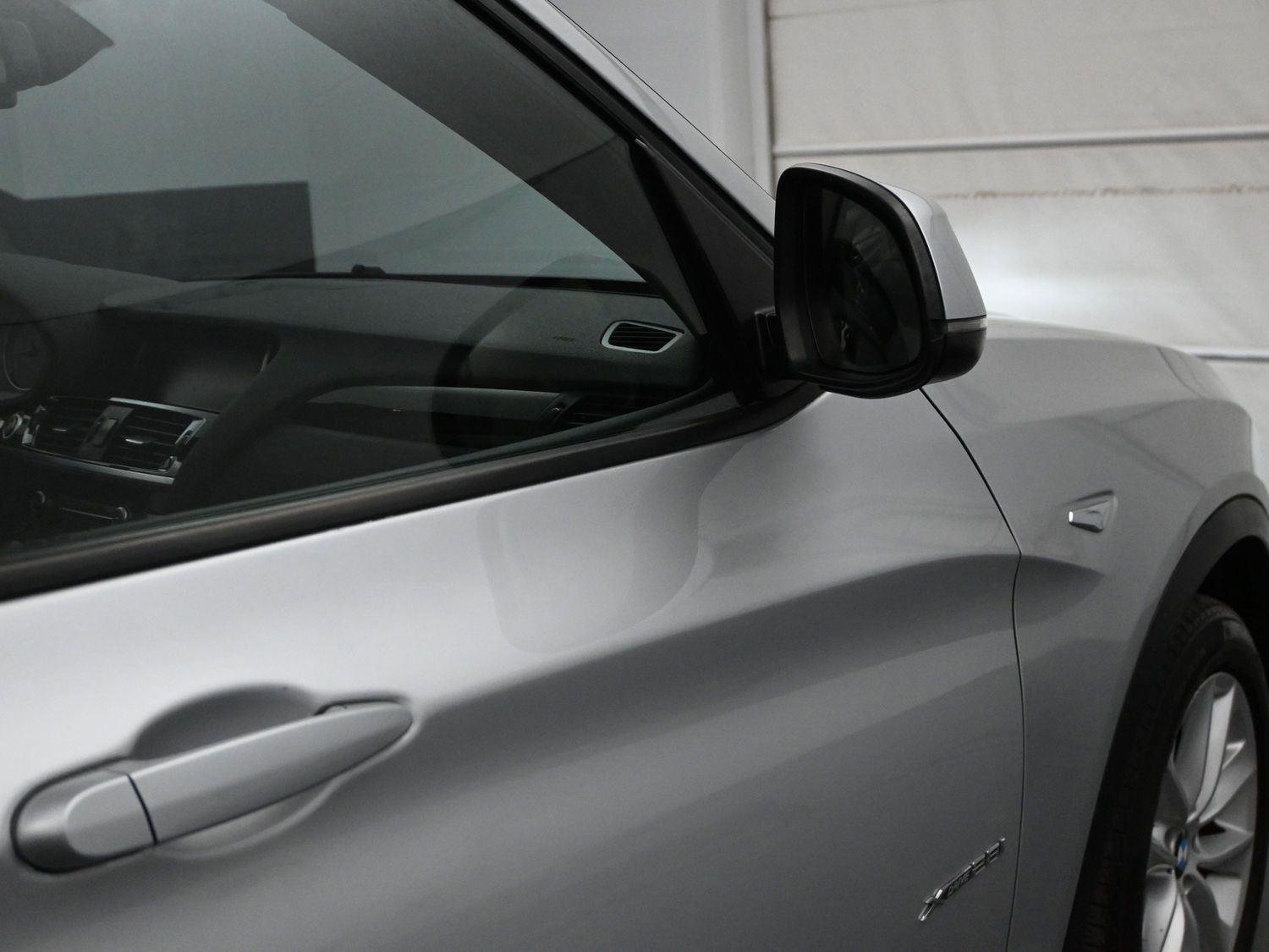 Used 2017 BMW X3 xDrive28i AWD/4WD image 14