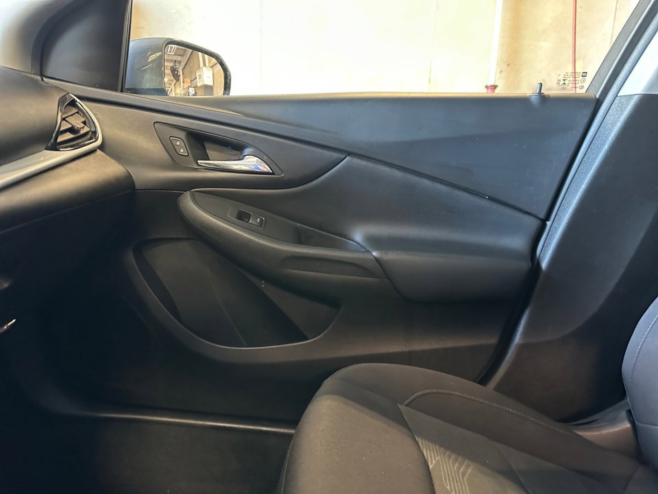 Used 2019 Chevrolet Volt LT image 35