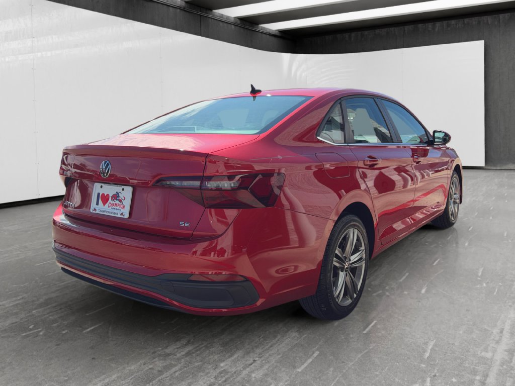 Used 2023 Volkswagen Jetta SE FWD image 5