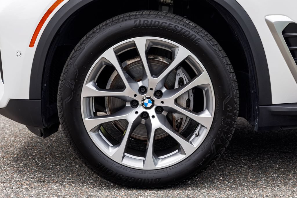 Used 2026 BMW X5 sDrive40i w/ Climate Comfort Package RWD image 15