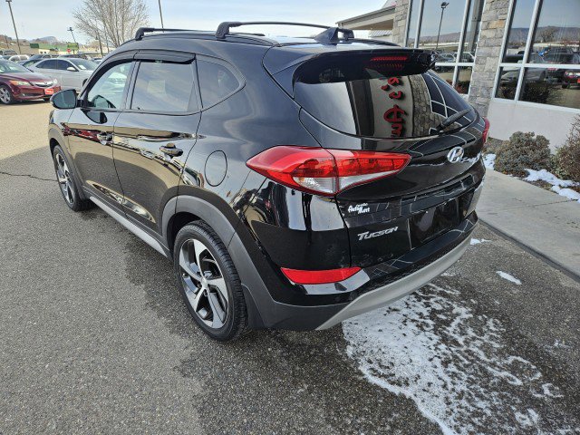 Used 2018 Hyundai Tucson Value AWD/4WD image 3