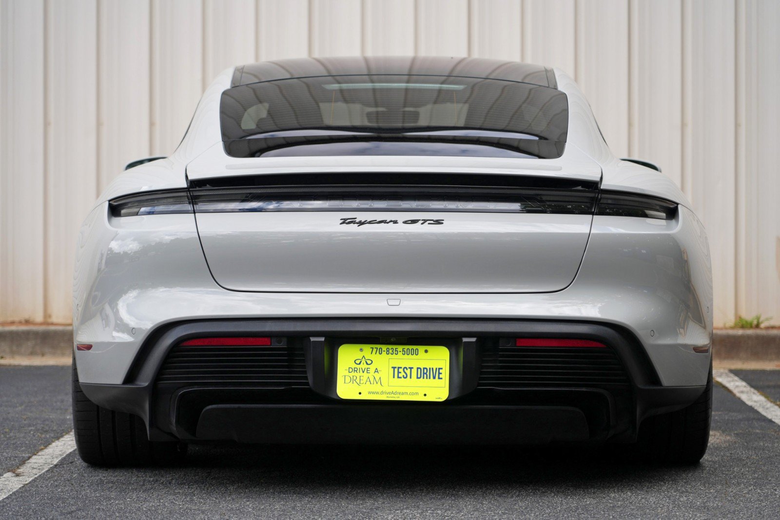 Used 2023 Porsche Taycan GTS w/ Premium Package (P6U) AWD/4WD image 11
