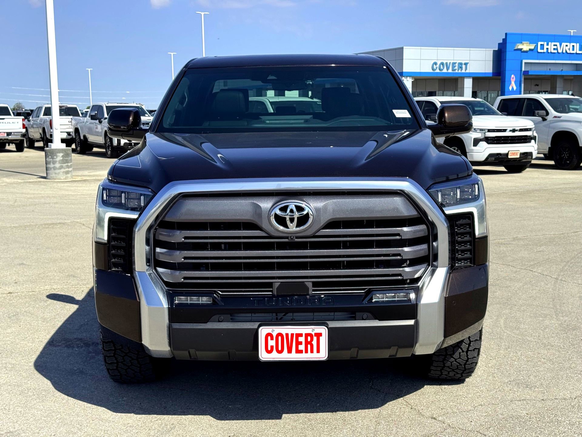 Used 2025 Toyota Tundra Limited image 3