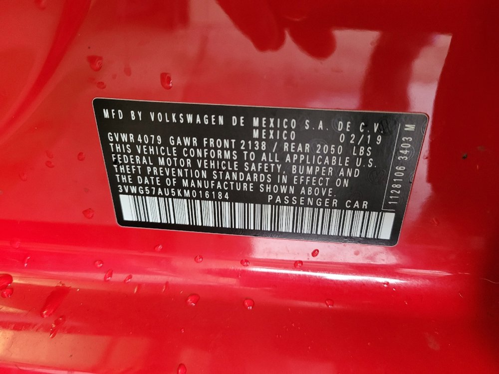 Used 2019 Volkswagen Golf SE image 33