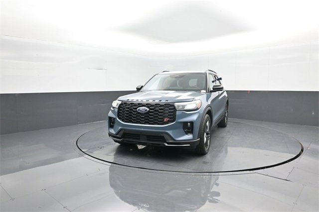 New 2026 Ford Explorer ST w/ Sun And Sound Package image 3
