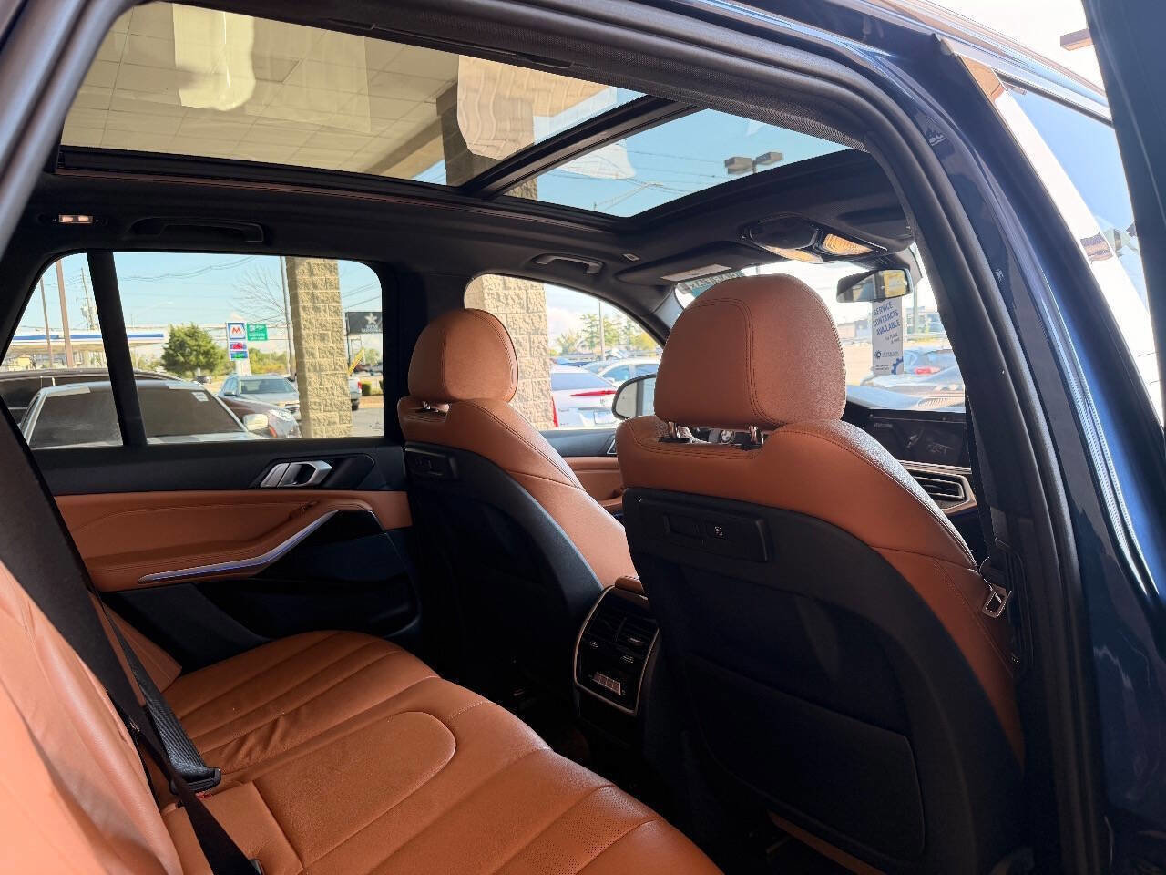 Used 2019 BMW X5 xDrive40i w/ Convenience Package image 30