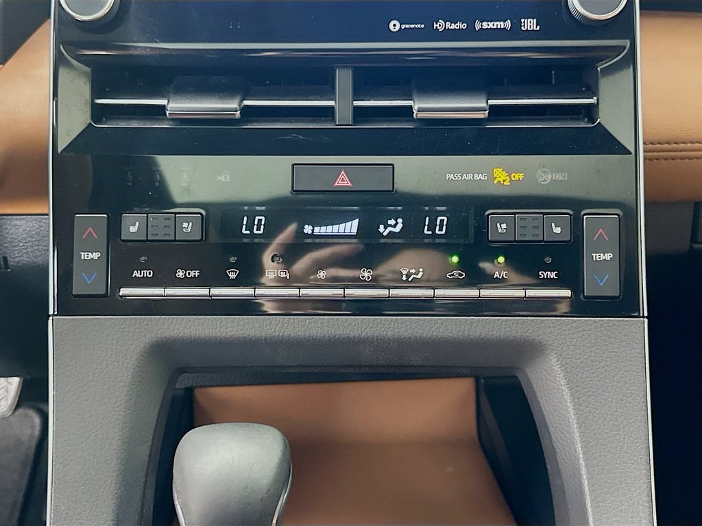 Used 2019 Toyota Avalon Limited w/ Advanced Safety Package FWD image 21