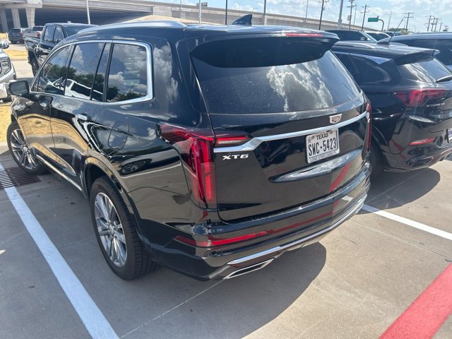 Used 2023 Cadillac XT6 Premium Luxury FWD image 4